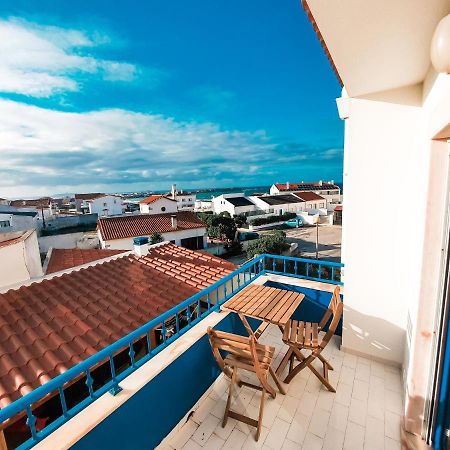 Be Baleal Surfhouse Hotel Bagian luar foto